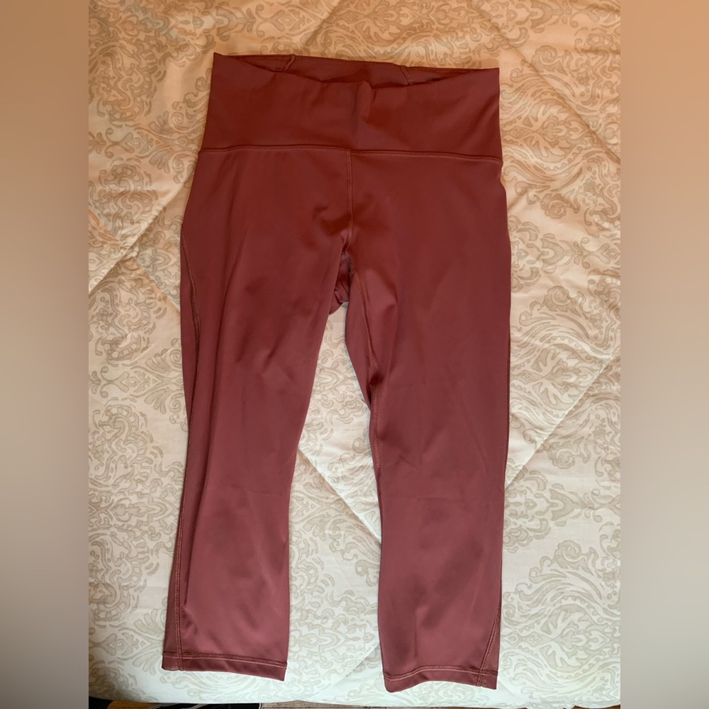 Lululemon Cropped Pants